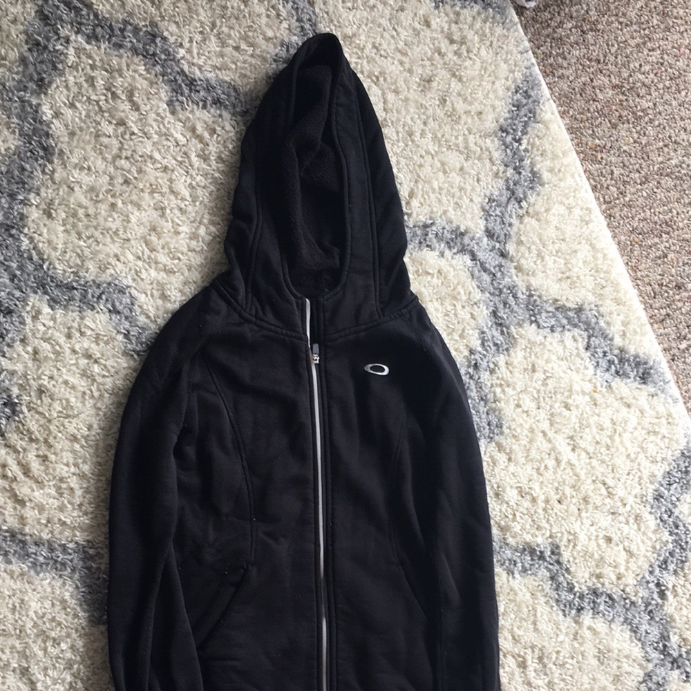 Black Oakley Hoddie